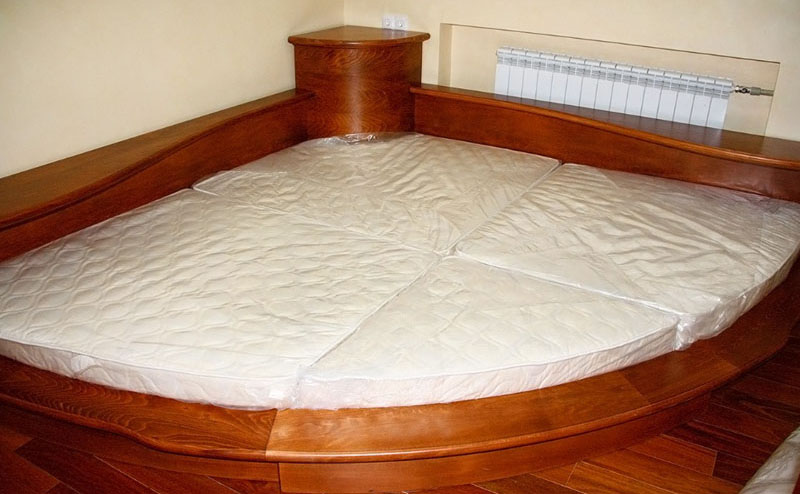 Размеры двуспальной кровати: как не ошибиться при покупке мебели европейских и российских фабрик