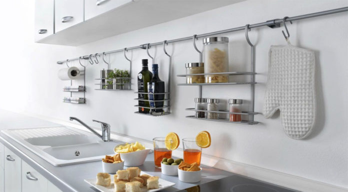 👌 Делаем интерьер маленькой кухни удобным: 10 полезных аксессуаров и лайфхаков