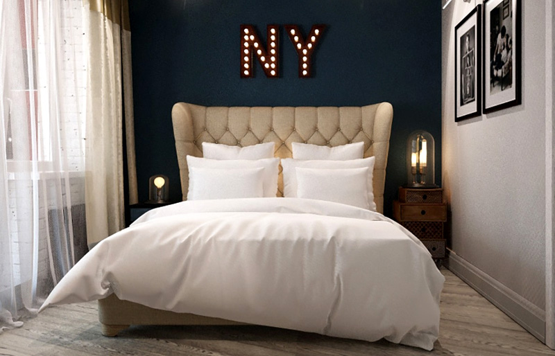 В спальне могут присутствовать различные декоративные элементы: чёрно-белые фотографии и конструкции из круглых лампочек