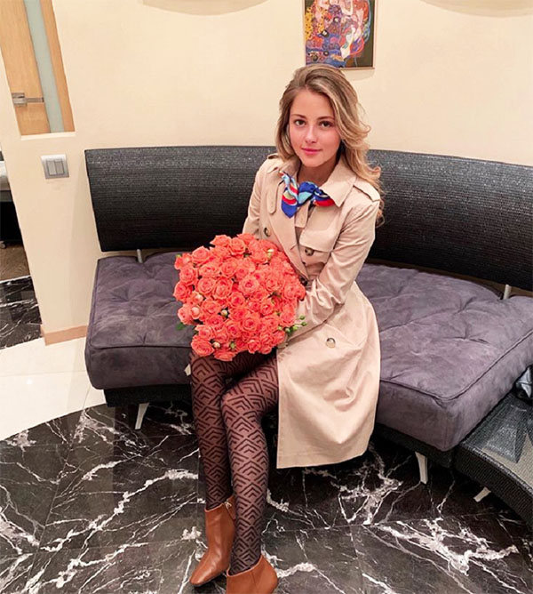 Звезда «Маргоши» Анна Михайловская показала интерьер своего роскошного особняка